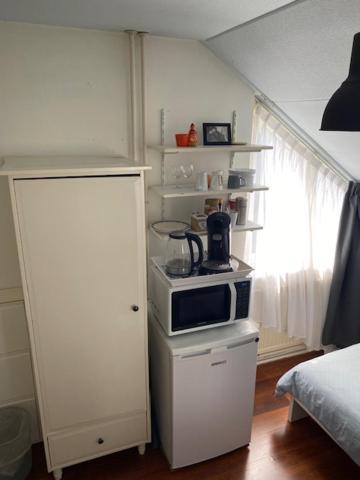 Room In Oss Bagian luar foto